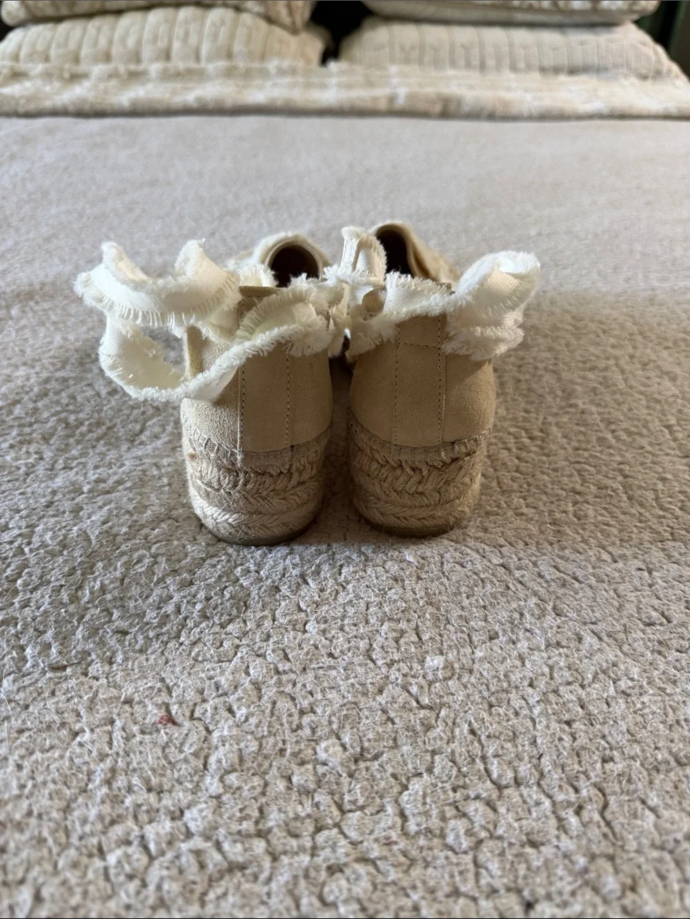 FREE PEOPLE DESTINO ESPADRILLE PLATFORMS IN ECRU Size 39/8.5